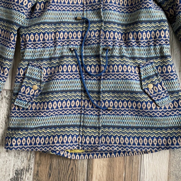 Mossimo jacket - Picture 3 of 11